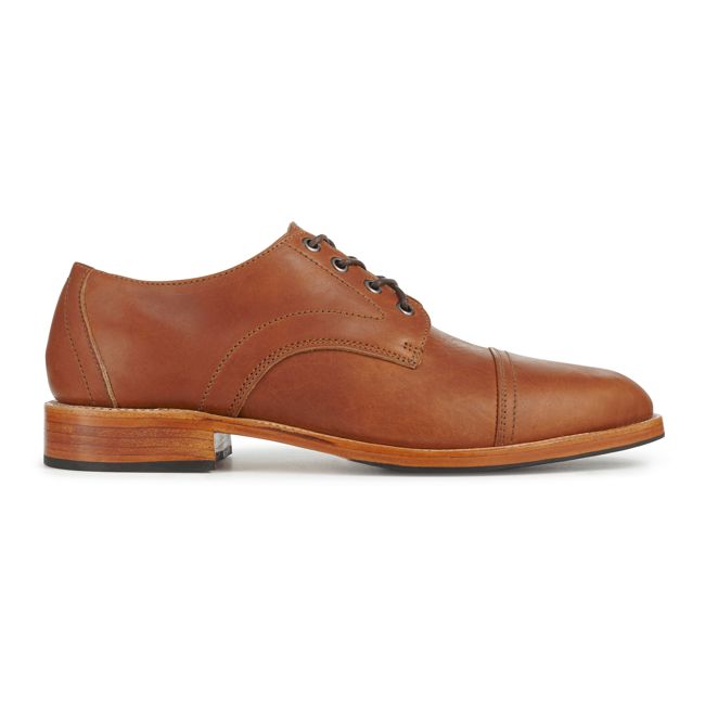 The Marco in Caramel ~ Standard/Narrow