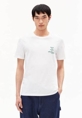 JAAMES DIFFERENCE | white