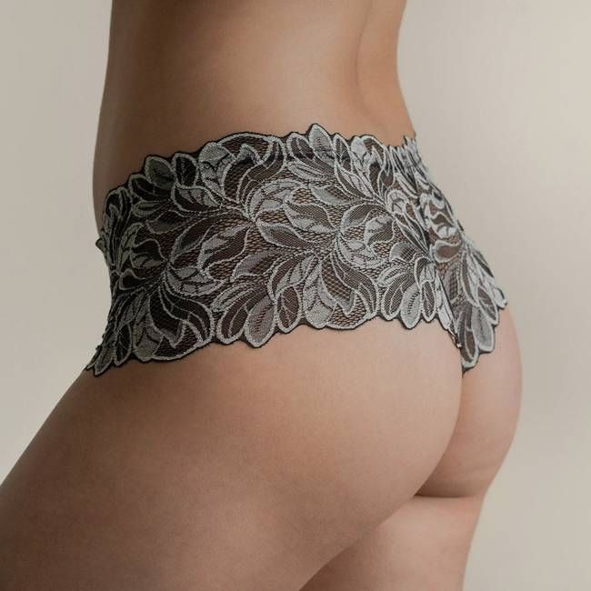 Hipster - Black and Ivory