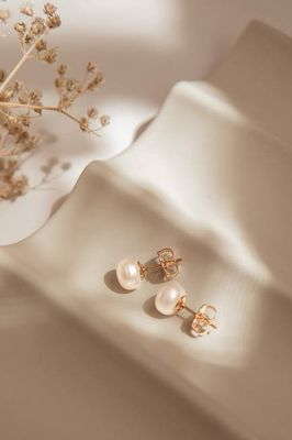 Jackie Pearl Earrings