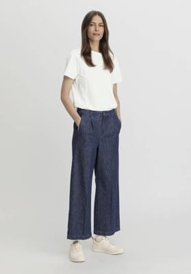 Jeans Culotte Regular made from organic denim with kapok