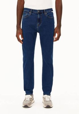 AARJO TARPA TAPERED JEAN | Whale