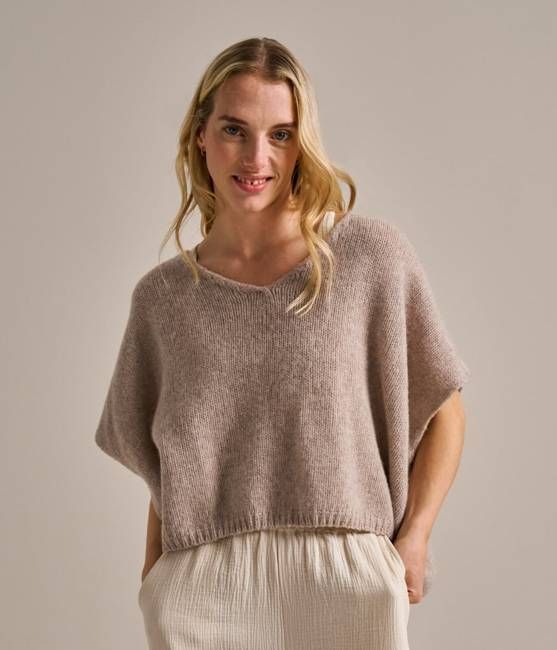 Sleeveless Boxy Layering Knit