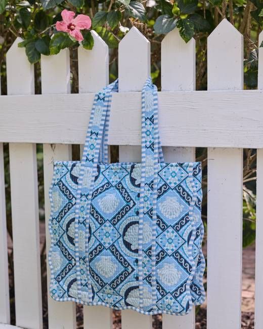 Tide & Tile - Scalloped Tote Bag - Seashell Blue
