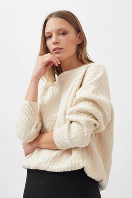 Knitted triangle sweater