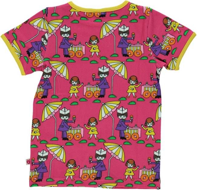 T-shirt with ice cream stand