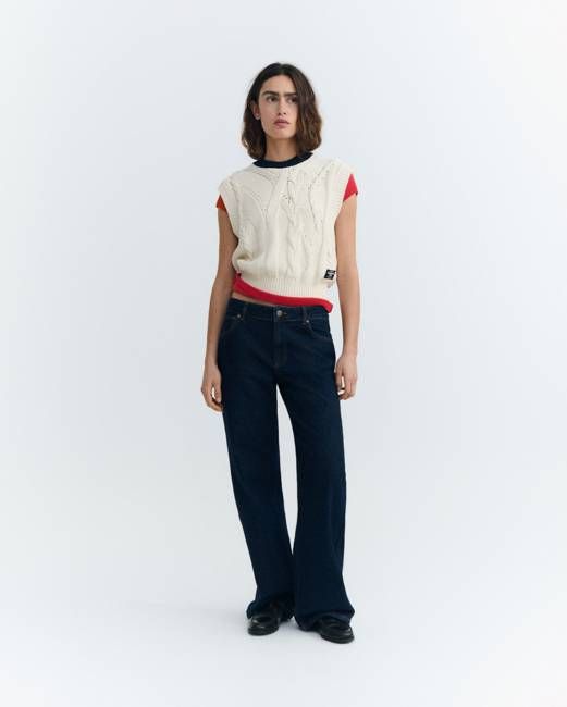 Aria ecru knitted vest