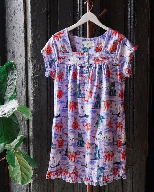 Halloween House Cats - Pintuck Nightgown - Lavender