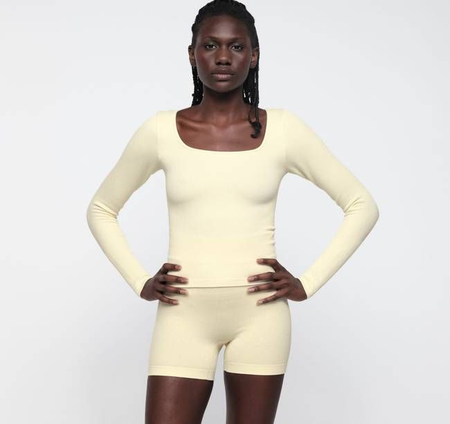 Seamless Waffle Long Sleeve Tee