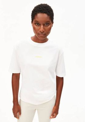 TARJAA GRAPHIC T-SHIRT | white-AA yellow