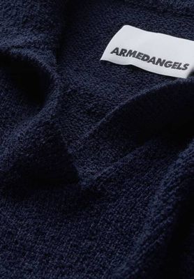 POLOSHIRT AUS BOUCLE-STRICK