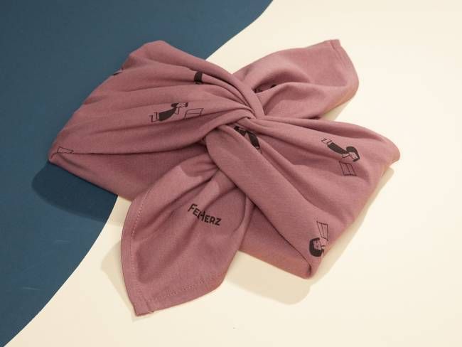 Buchmädchen Furoshiki aubergine