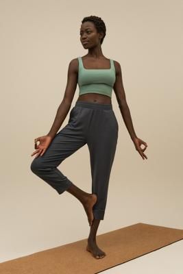 Horizon Cropped Yoga Sweatpants