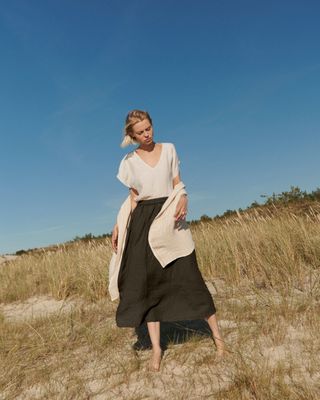 Shaina - Linen Skirt in Chocolate