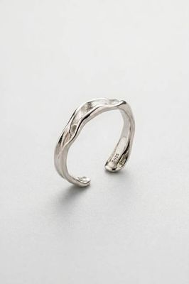 The Cuff Ring