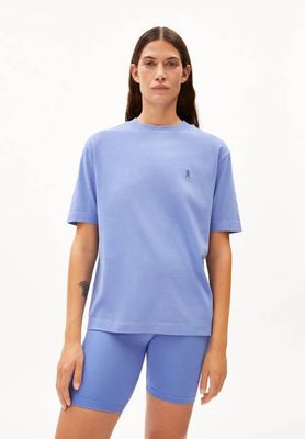 TARJAA T-SHIRT | blue bloom