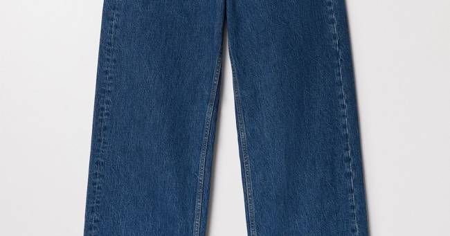 Women's Washed Loose Jeans | Organic Cotton Denim | Asket