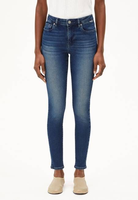 TILLAA MID WAIST SKINNY JEAN | galaxy blue