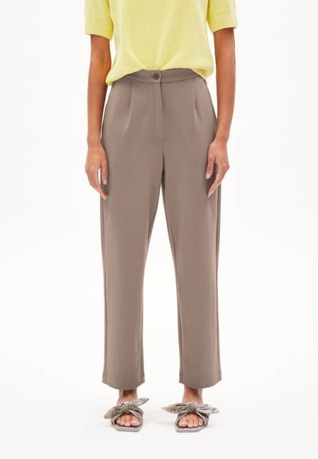 LINAA LOU | muddy water