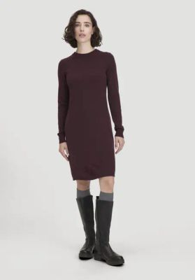 Long boots made of chrome-free tanned leather