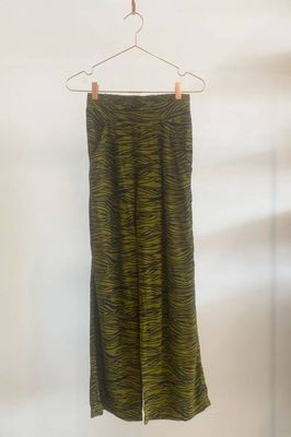 Sample Sale Vera Pant in Hunter Zebra