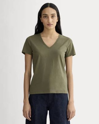 The Slim V-Neck Tee in Essential Cotton | Kalamata