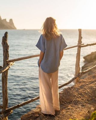 Julie - Linen Blouse in Dusk Blue