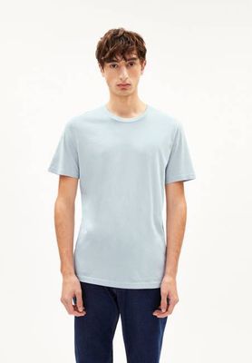 JAAMES T-SHIRT | morning sky