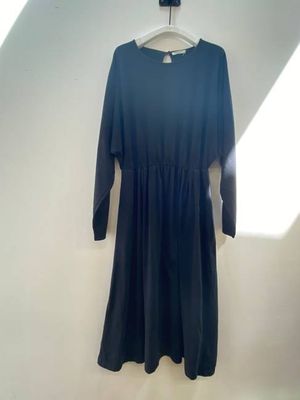 Talita Dress in Black Size S Preloved