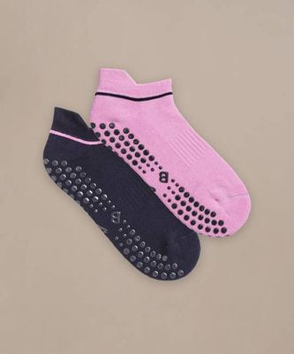 Pilates Grip Short Socks - 2 Pack -Size 4-7