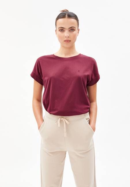 IDAARA T-SHIRT | ruby red