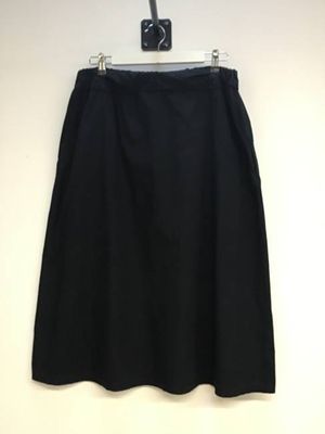 Ashley Organic Cotton Skirt in Black L Preloved