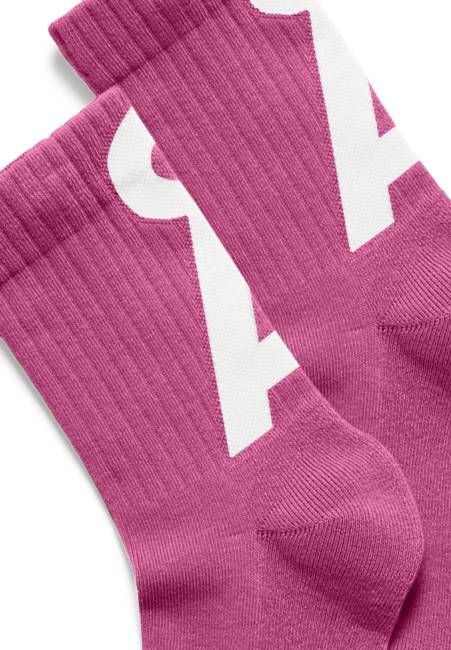 SAAMUS SHORT | crushed berry-oatmilk