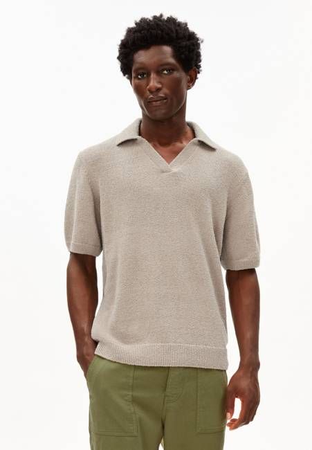 BOUCLE KNIT POLOSHIRT | sandstone