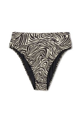 High Kick Brief in Zebre