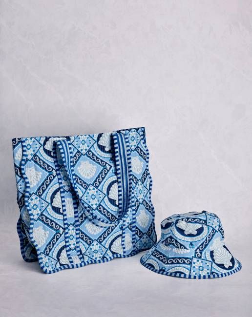 Tide & Tile - Scalloped Tote & Bucket Hat Bundle - Seashell Blue