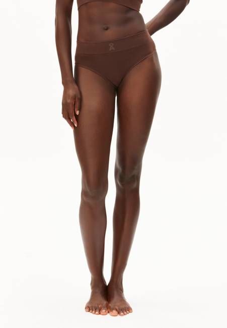 PANTAA SEAMAALA | ebony