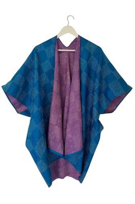 Trudi Poncho Nr. 20 aus Seide im Vintage-Stil Jodhpur Bearbeiten