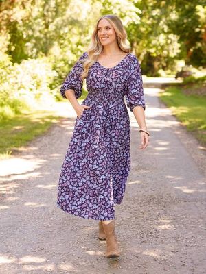 Marisol Rundhalskleid mit Rundhalsausschnitt - Navyblau mit Blumenmuster
