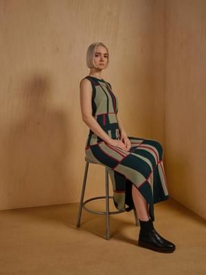 Piet Knit Vest - Cinchona