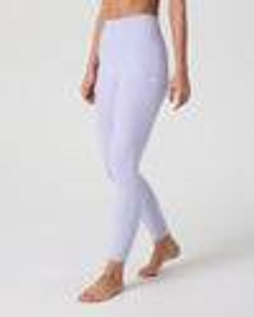 Vuori AllTheFeels™ Legging - Short | Lavender Mist | Vuori