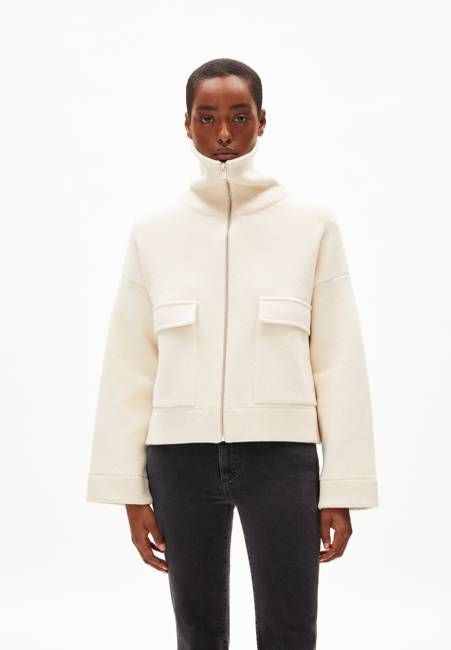 JOANIAAS | oatmilk-oatmilk