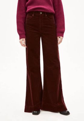 MURLIAA CORDUROY| cranberry juice