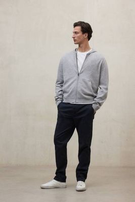 LIGHT GREY ENU SWEATER