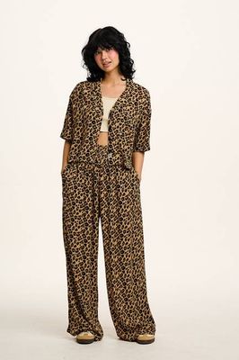 Jody - Trousers in Leopard Print