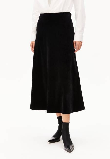 VOLAGAA VELVET | black