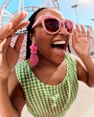 Mizuri - Cat Eye Sunglasses in Pink