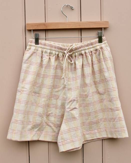Luchia Wide Shorts (yellow over pink)