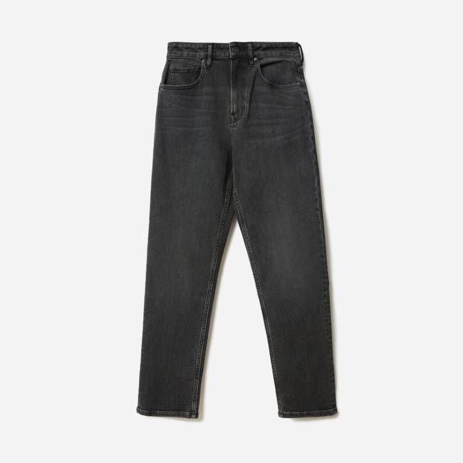 The Curvy Cheeky® Straight Jean | Washed Black | 28.5" Inseam