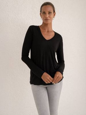 Long Sleeve V-neck Tee